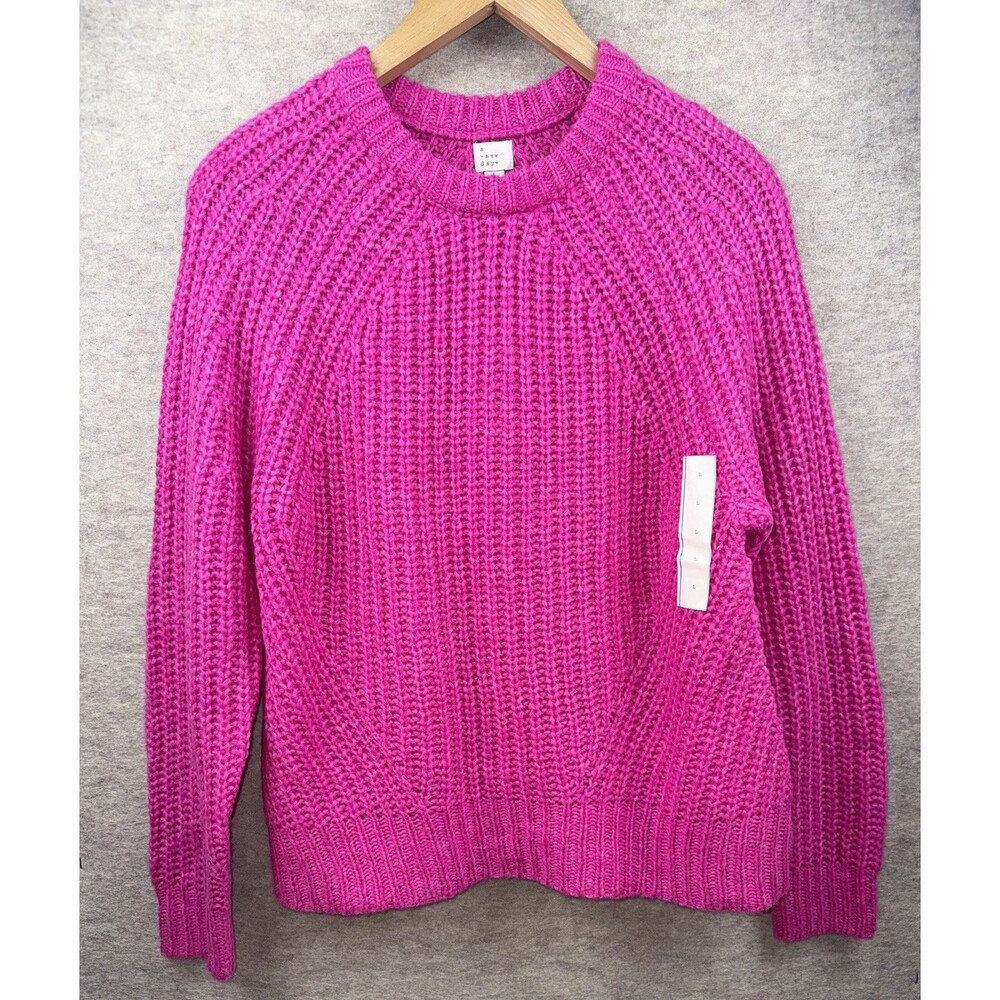 A New Day Women’s Loose Knit Pink Crew Neck Sweater Size Large NWT